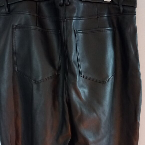 GOOD AMERICAN faux leather pants - Picture 6 of 9